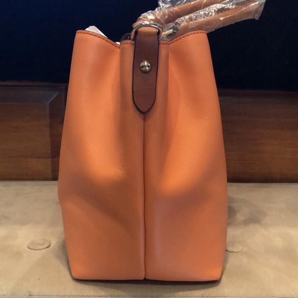 Dooney & Bourke Apricot Barlow - Picture 4 of 16